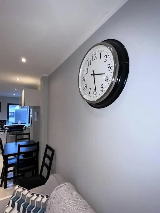 The Coastal Apartment - Homestay Dublin